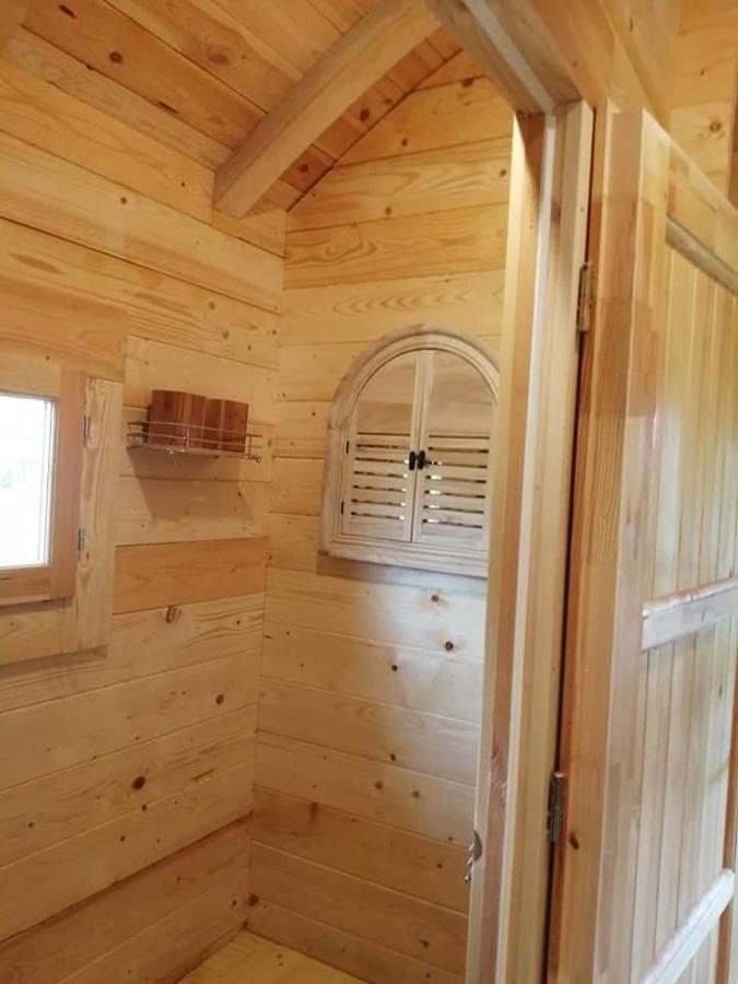 Le Studio Du Pressoir Gisay Ngoại thất bức ảnh